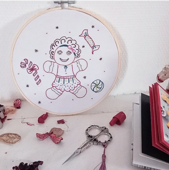 PDF Broderie Miss pain d'épice