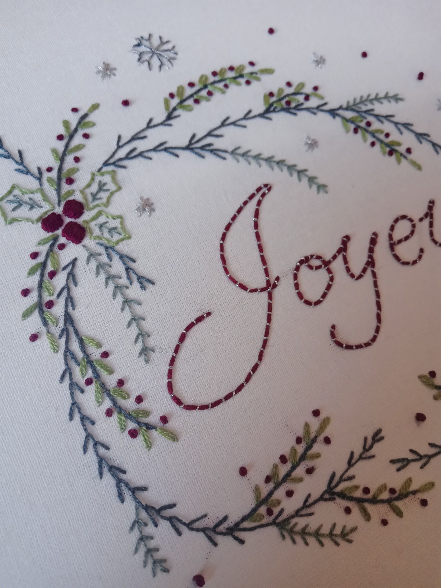 PDF Broderie duo couronne Joyeux Noel