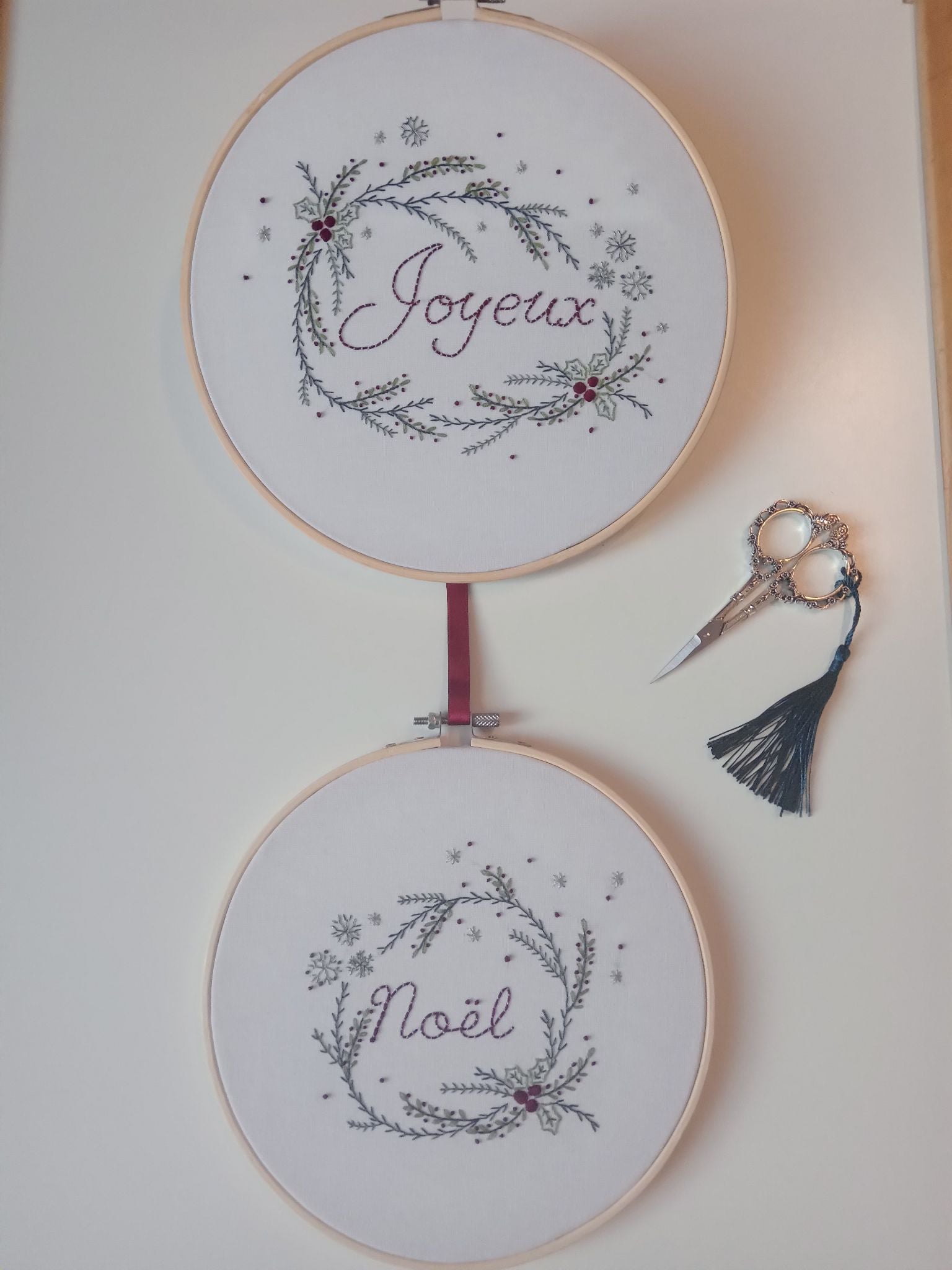 PDF Broderie duo couronne Joyeux Noel